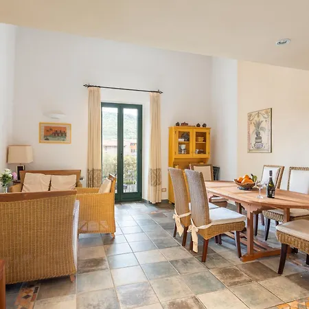 Le Residenze In Piazza Apartment