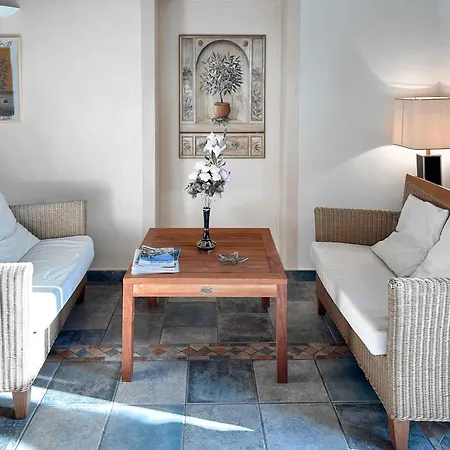 Apartment Le Residenze In Piazza Bosa