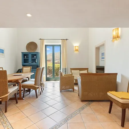 Le Residenze In Piazza Apartmán Bosa